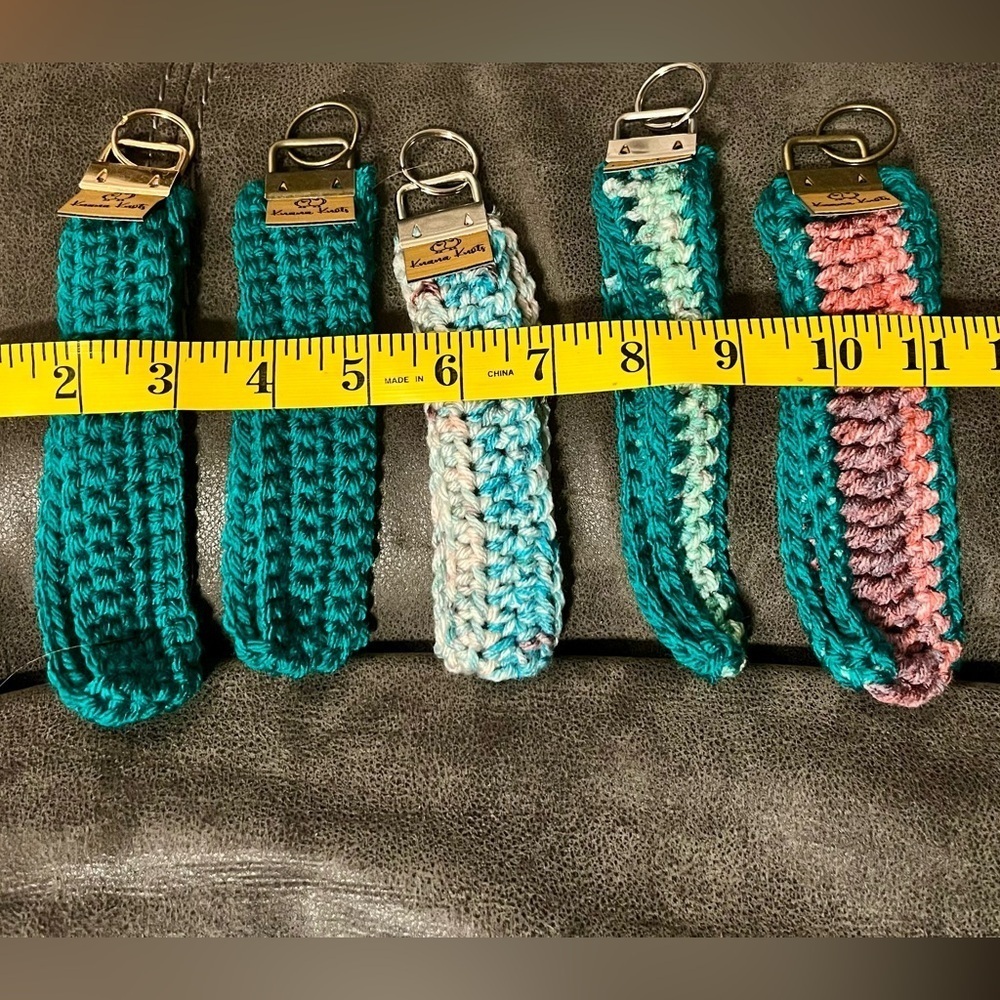 Set of 5 Handcrafted Crochet Wristlet Key chain, Cardholder - Picture 5 of 5